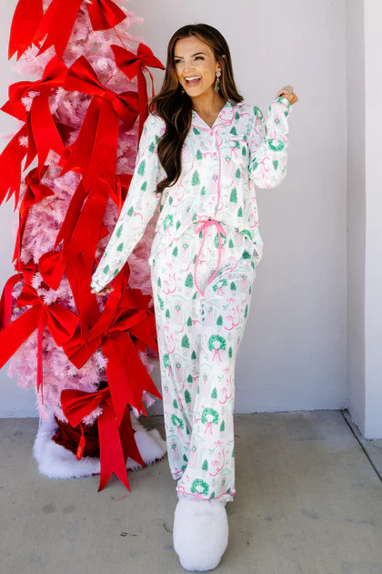 Mary Square Charlotte Home For Christmas Pajama Set | The Willow Tree