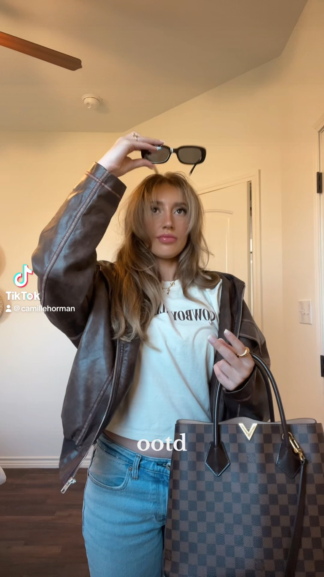 Shirt is from sheisgracielou 🤠

#LTKVideo #LTKstyletip #LTKshoecrush