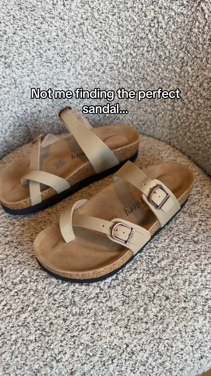 If you love effortless outfits you need these ✨ I will have these on my LTK in the shoe section 🫶🏻



#LTKU #LTKSaleAlert #LTKgrwm