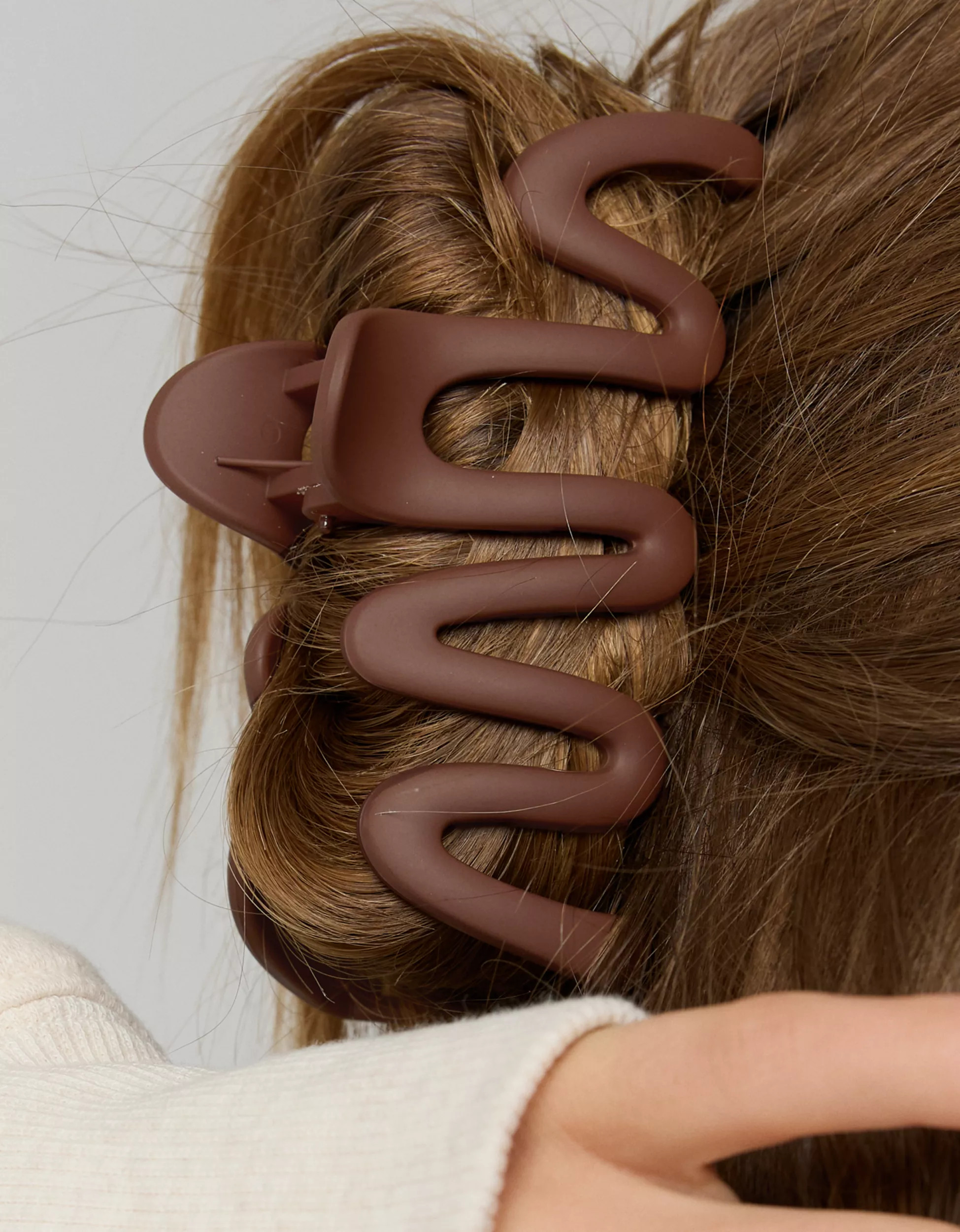 OFFLINE By Aerie Wavy Claw Clip | Aerie