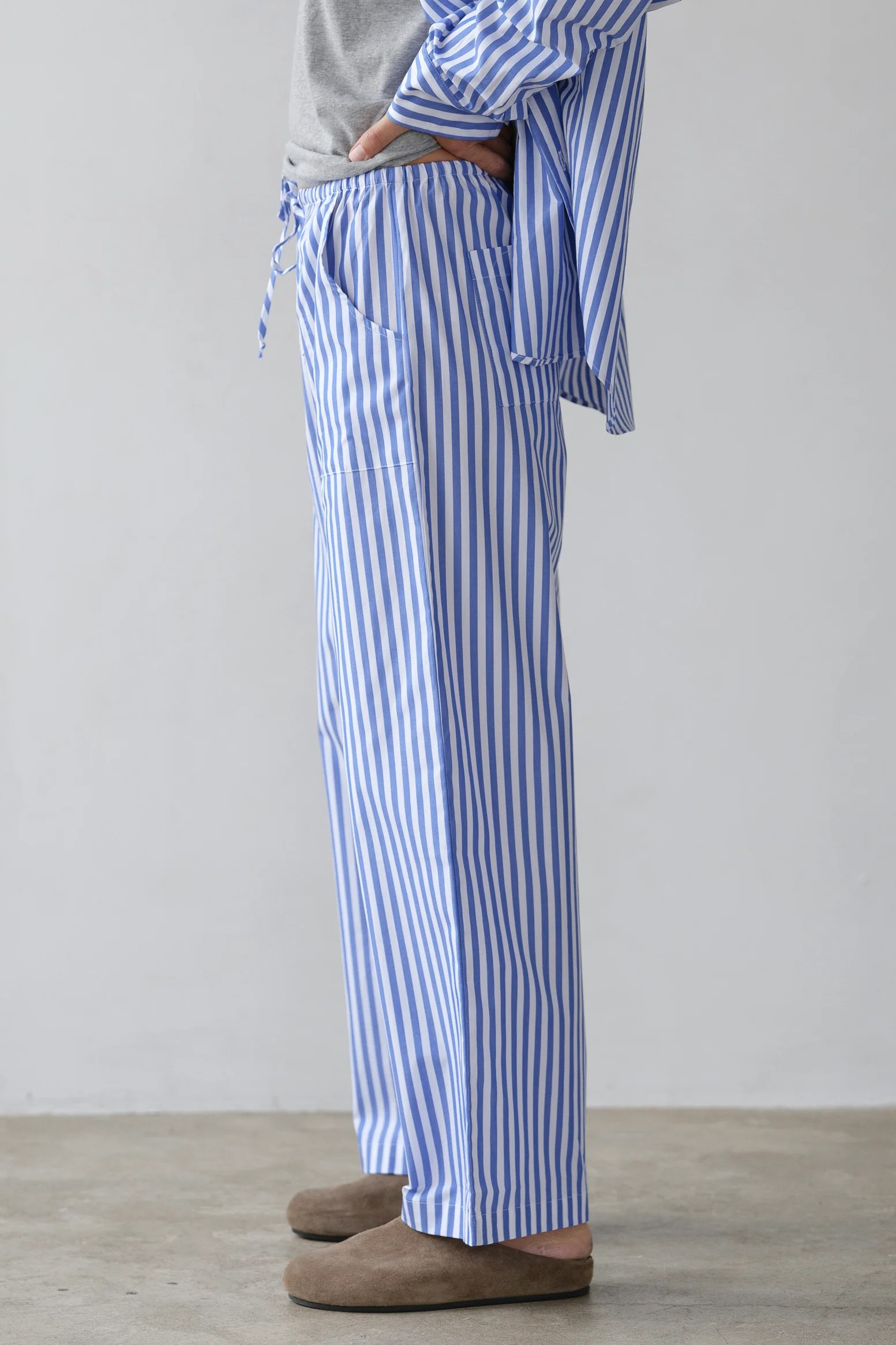 The Stripe Pop Drawstring Pant | DONNI.