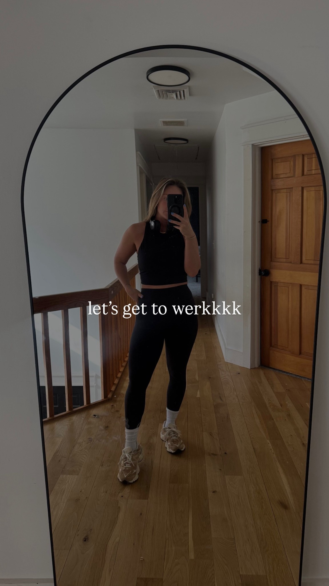 Quick gym fit, gym faves!

#LTKfitnessgoals #LTKootd #LTKmorningroutine