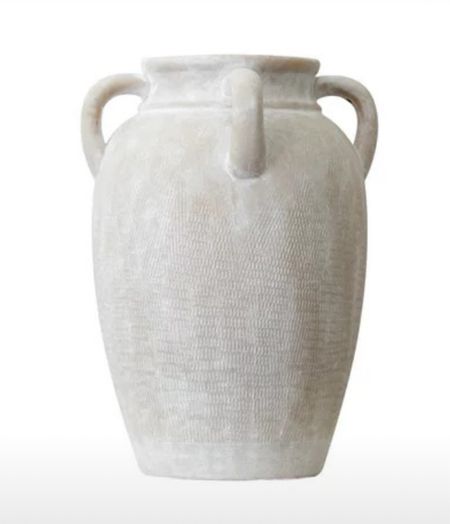 Beautiful and low cost vase

#LTKfindsunder50 #LTKsalealert #LTKhome