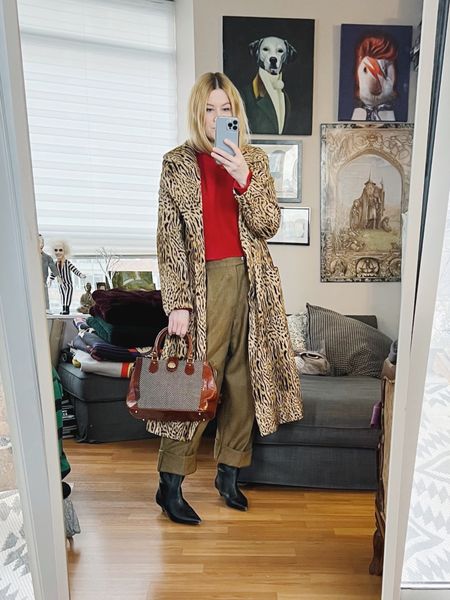 Coat season is my favourite season. I tried to do head to toe secondhand today look but I wanted to wear a red sweater and I just realized that I don’t have secondhand one. Something to add to my thrifting list.
•
.  #FallLook  #StyleOver40  #animalPrintLover  #vintageCoat  #cos  #printMixing #secondhandFind #FashionOver40  #MumStyle #genX #genXStyle #genXInfluencer #WhoWhatWearing #genXblogger #animalPrint #secondhandDesigner #Over40Style #40PlusStyle #Stylish40s  #HighStreetFashion #StyleIdeas


#LTKSeasonal #LTKstyletip