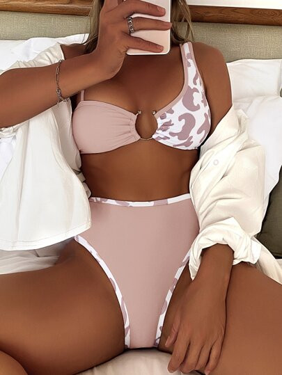 Graphic Ring Linked Bikini Swimsuit | SHEIN