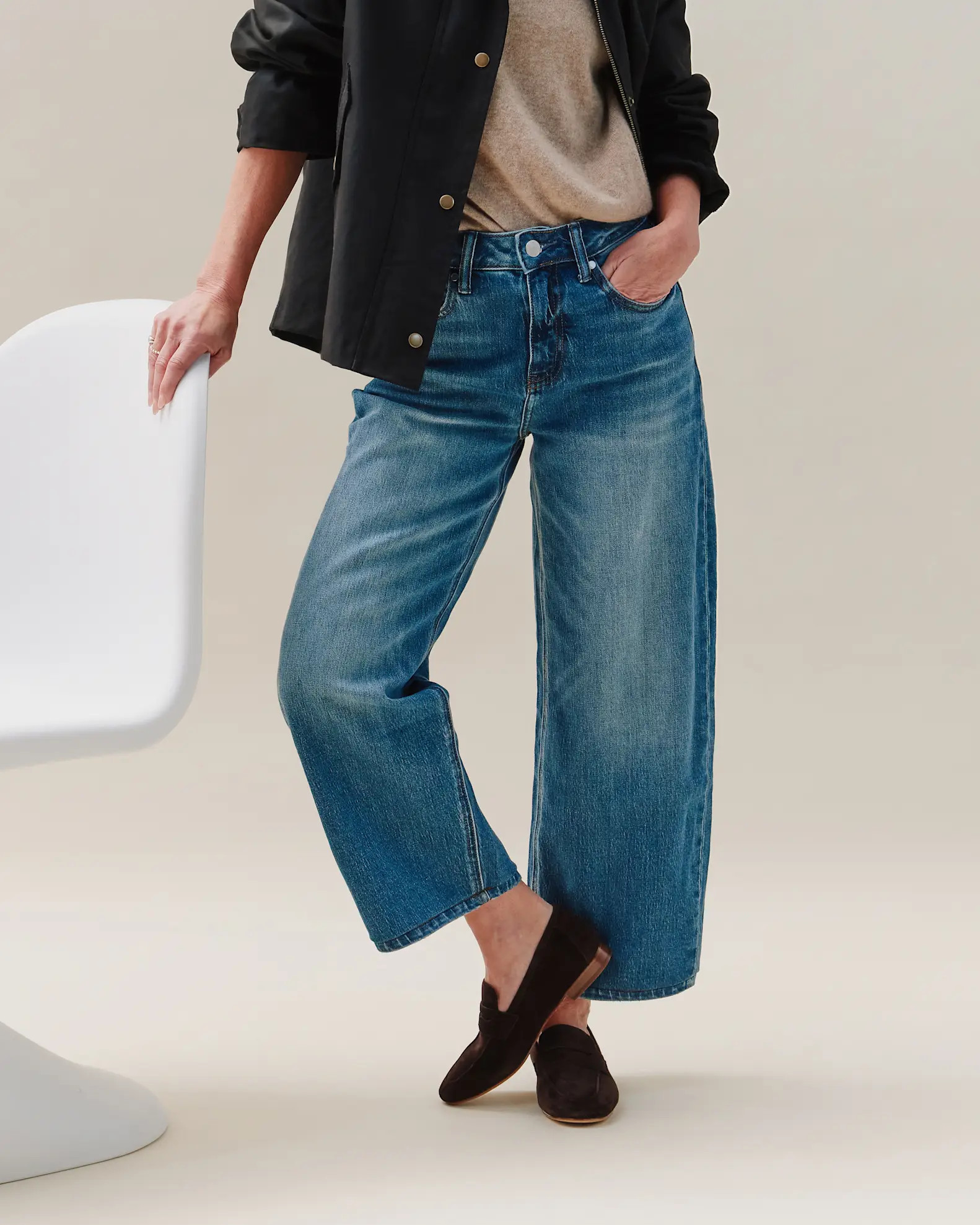 Bella Stretch Barrel Jeans | Quince