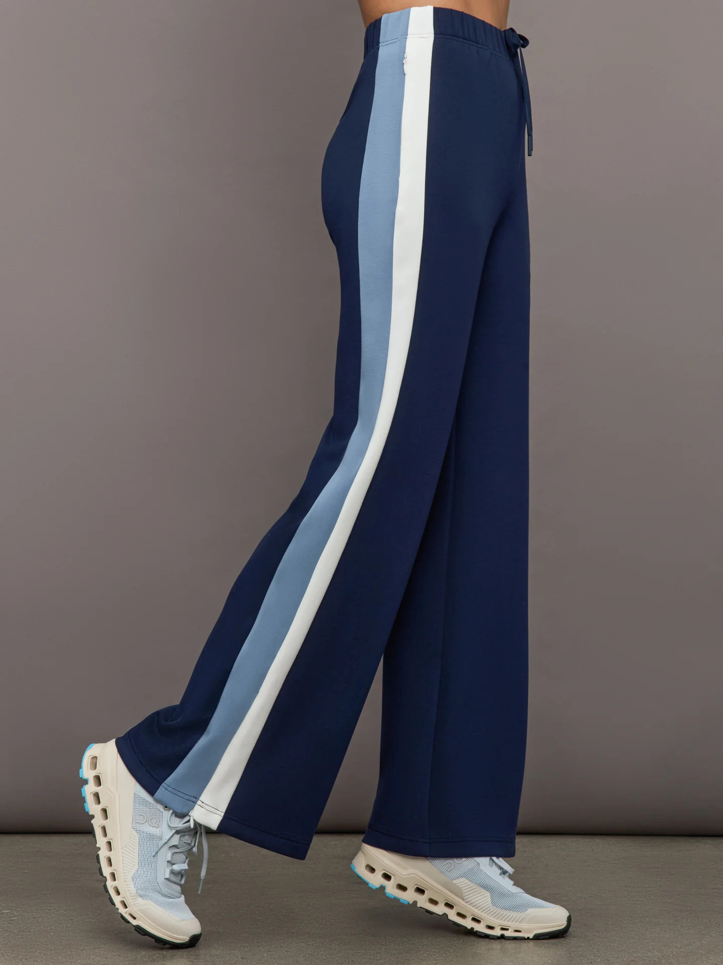 Wide Leg Track Pant in Scuba - Navy | Carbon38