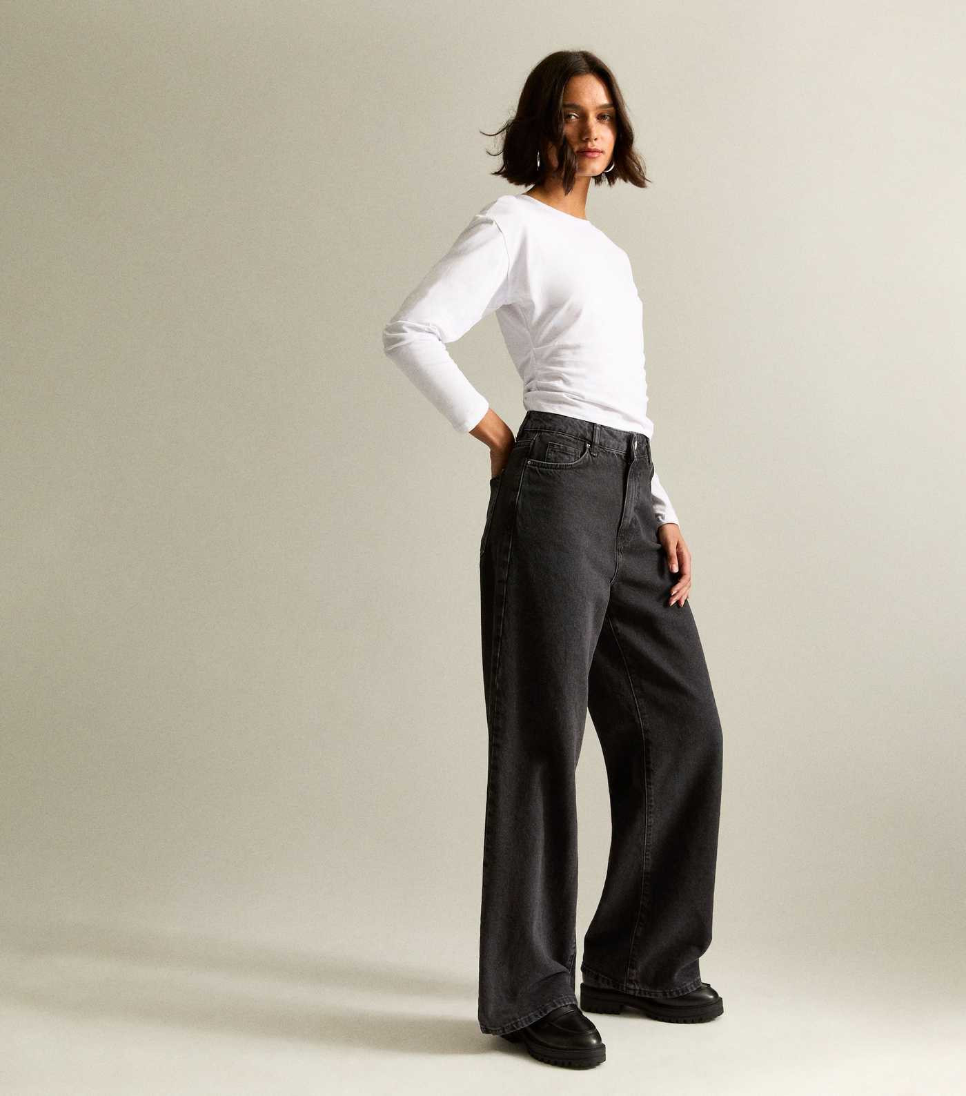 Black Adalae High-Waist Wide Leg Jeans | New Look | New Look (UK)
