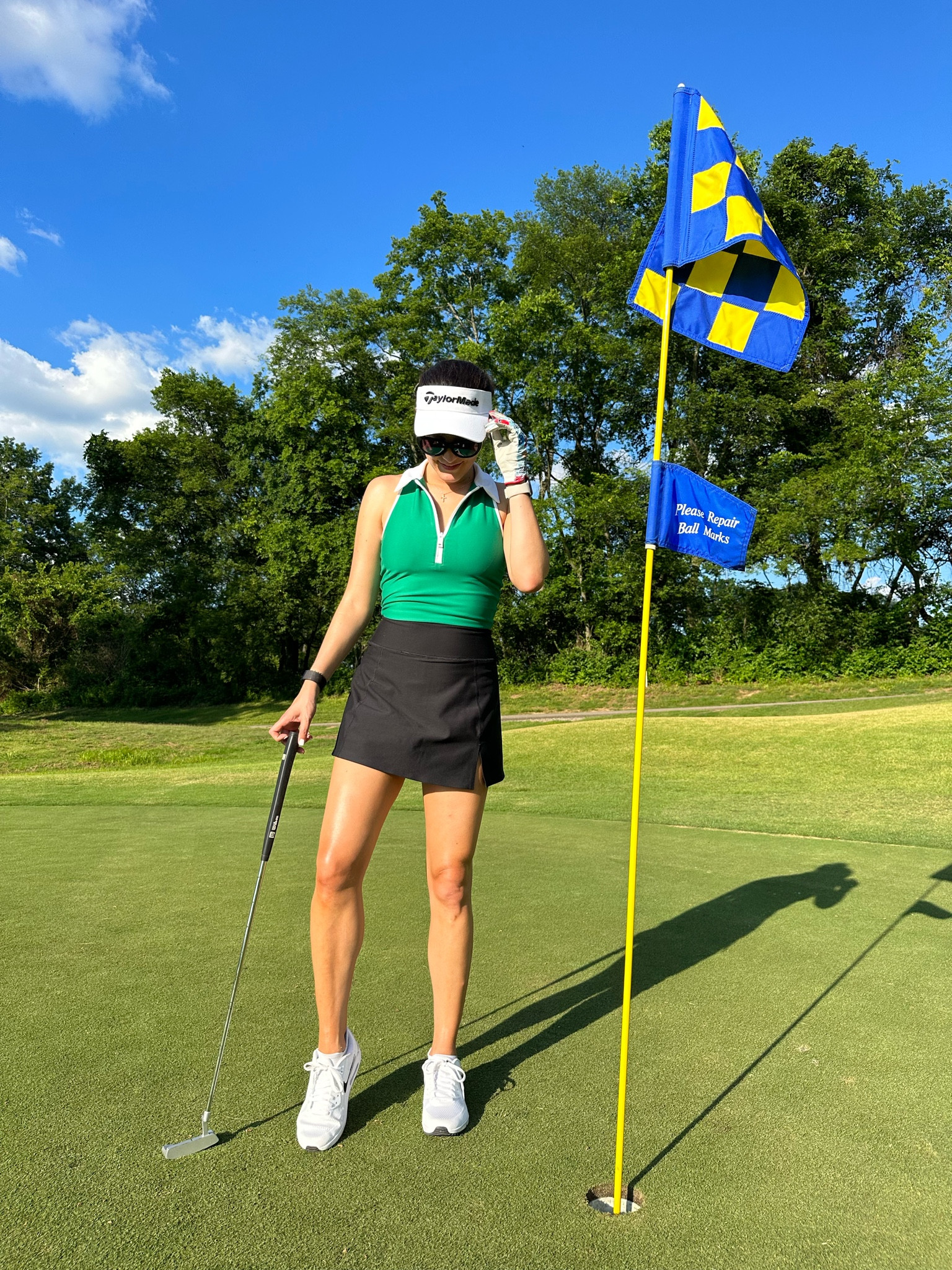 Sunday’s golf OOTD

Abercrombie top (size up!) I’m in a M
Abercrombie skirt size M
Nike Air Max golf shoe 

Golfing
Golf look
Golf attire 

#LTKFitness #LTKShoeCrush #LTKActive