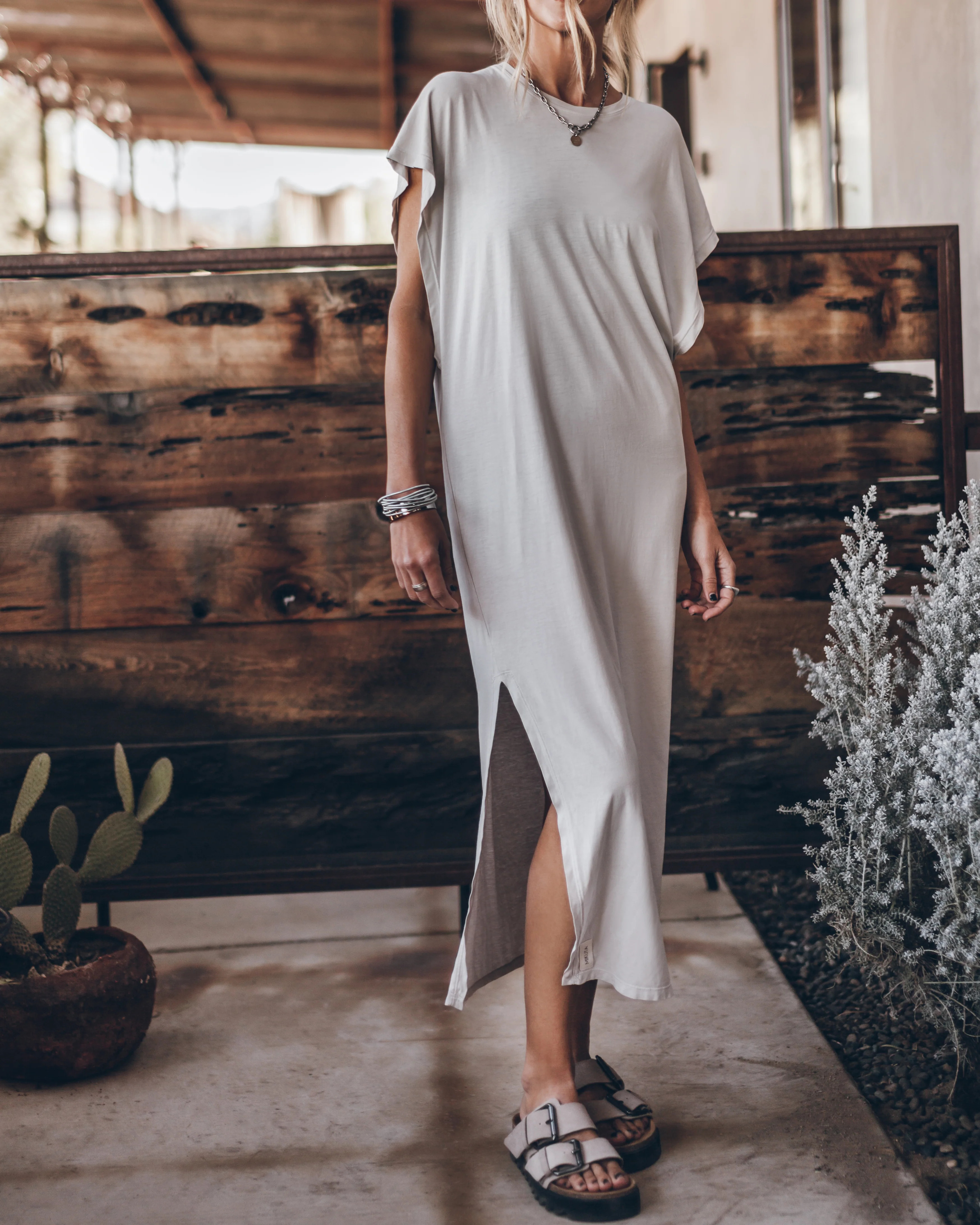 The Light Long Batwing Dress | MIKUTA