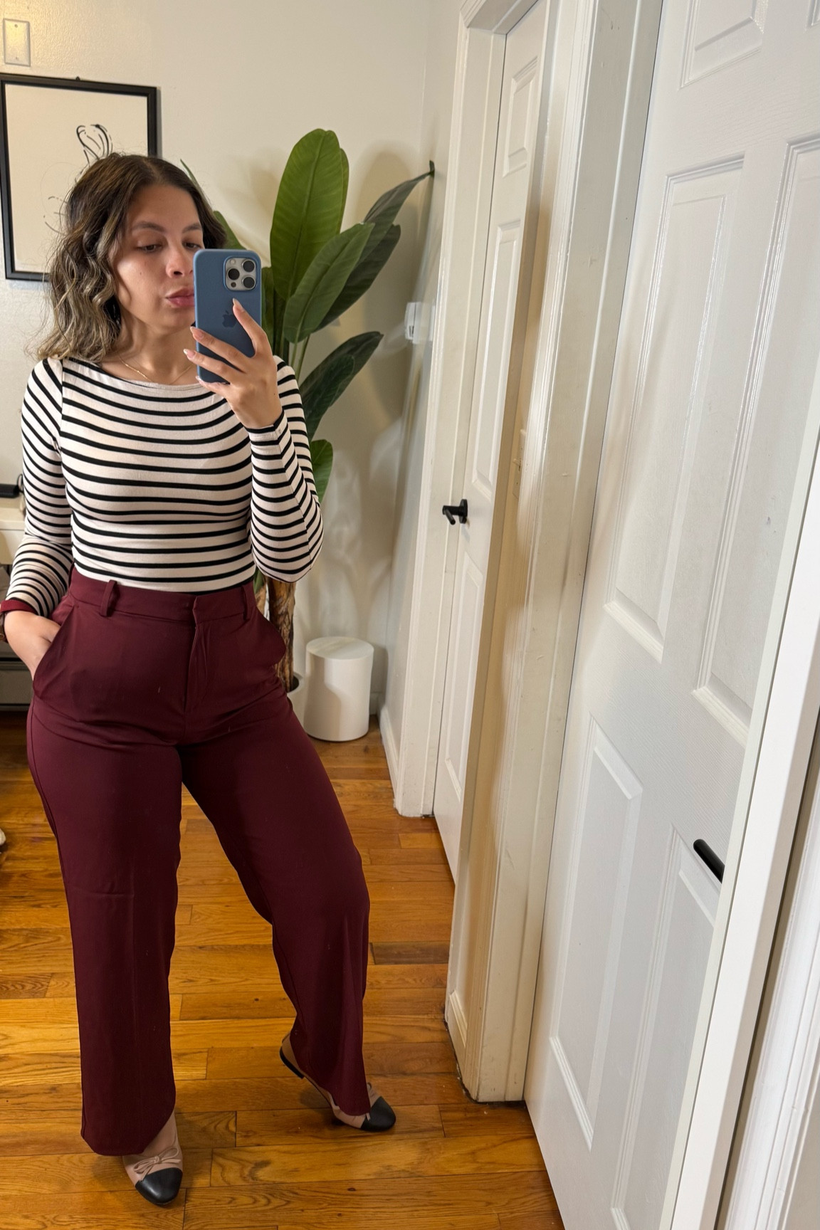 Comfort + Chic + Color = These Pants  🤌🏽

#LTKHoliday #LTKSeasonal #LTKStyleTip