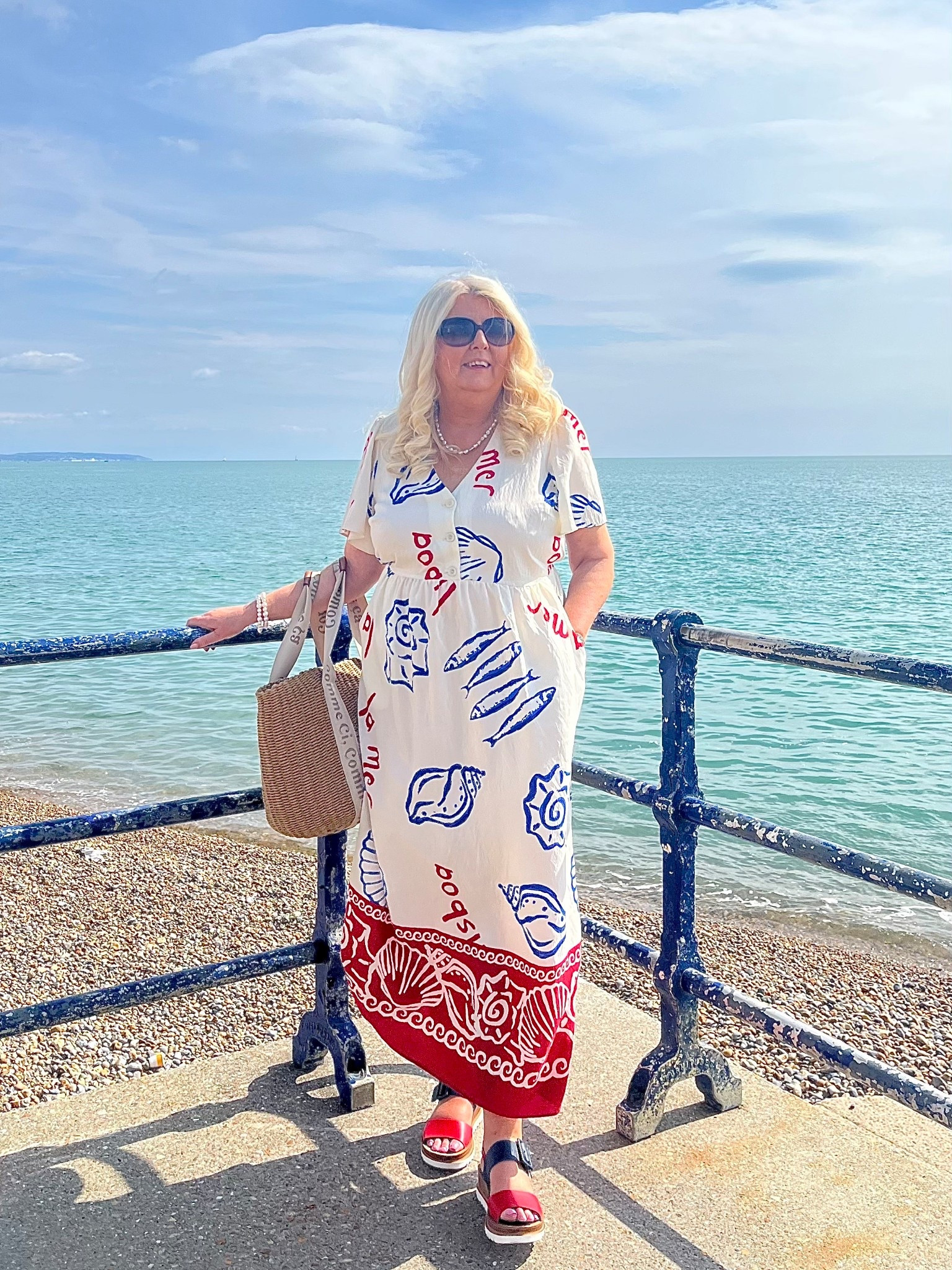 Fab dress now in the sale only £20 

#LTKsale #LTKdresses #LTKeurope