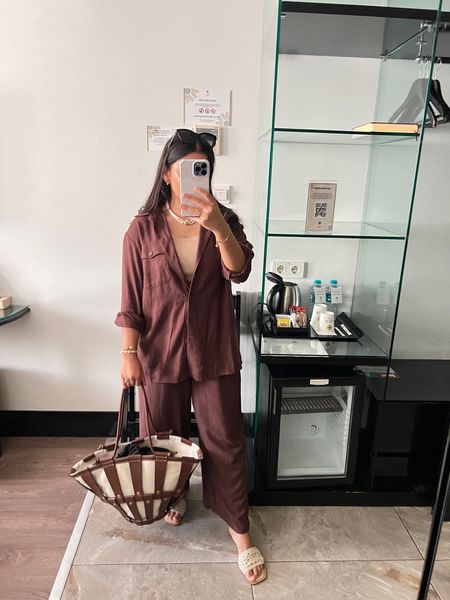 love a casual comfy linen coord 
also available in beige 
no alterations needed ! 
- XS in shirt 
- S in trousers 

#LTKtravel #LTKSeasonal #LTKstyletip