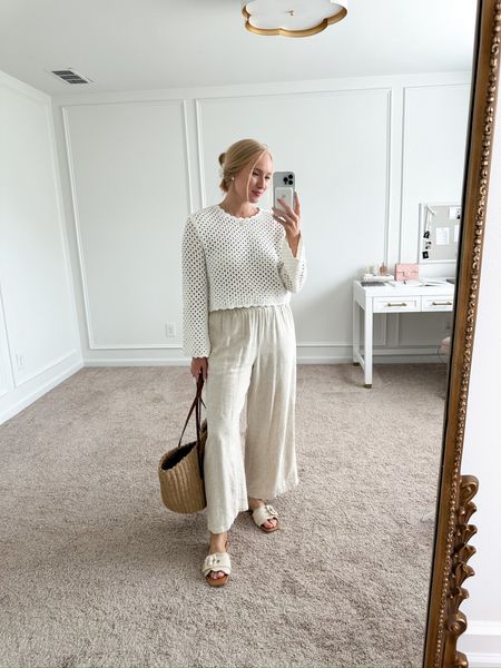 Cute and comfy travel look! Wearing size small in the top. Summer outfits // travel outfits // vacation outfits // resortwear // linen pants // daytime outfits // Nordstrom outfits // Nordstrom finds // Nordstrom fashion 

#LTKSeasonal #LTKTravel #LTKStyleTip