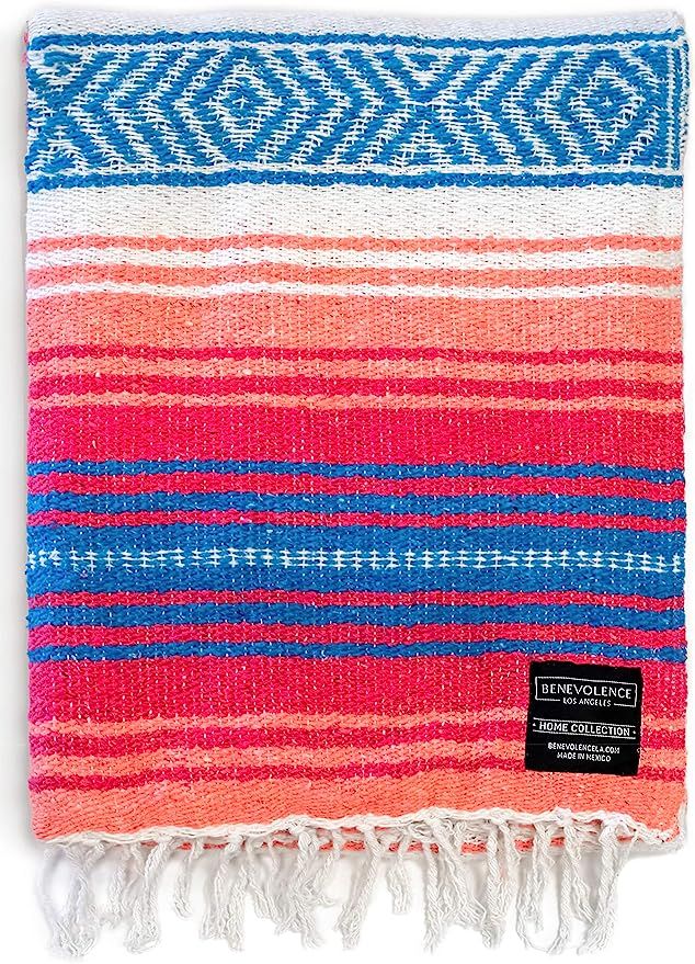 Authentic Mexican Blanket - Park Blanket, Handwoven Serape Blanket, Perfect as Beach Blanket, Pic... | Amazon (US)
