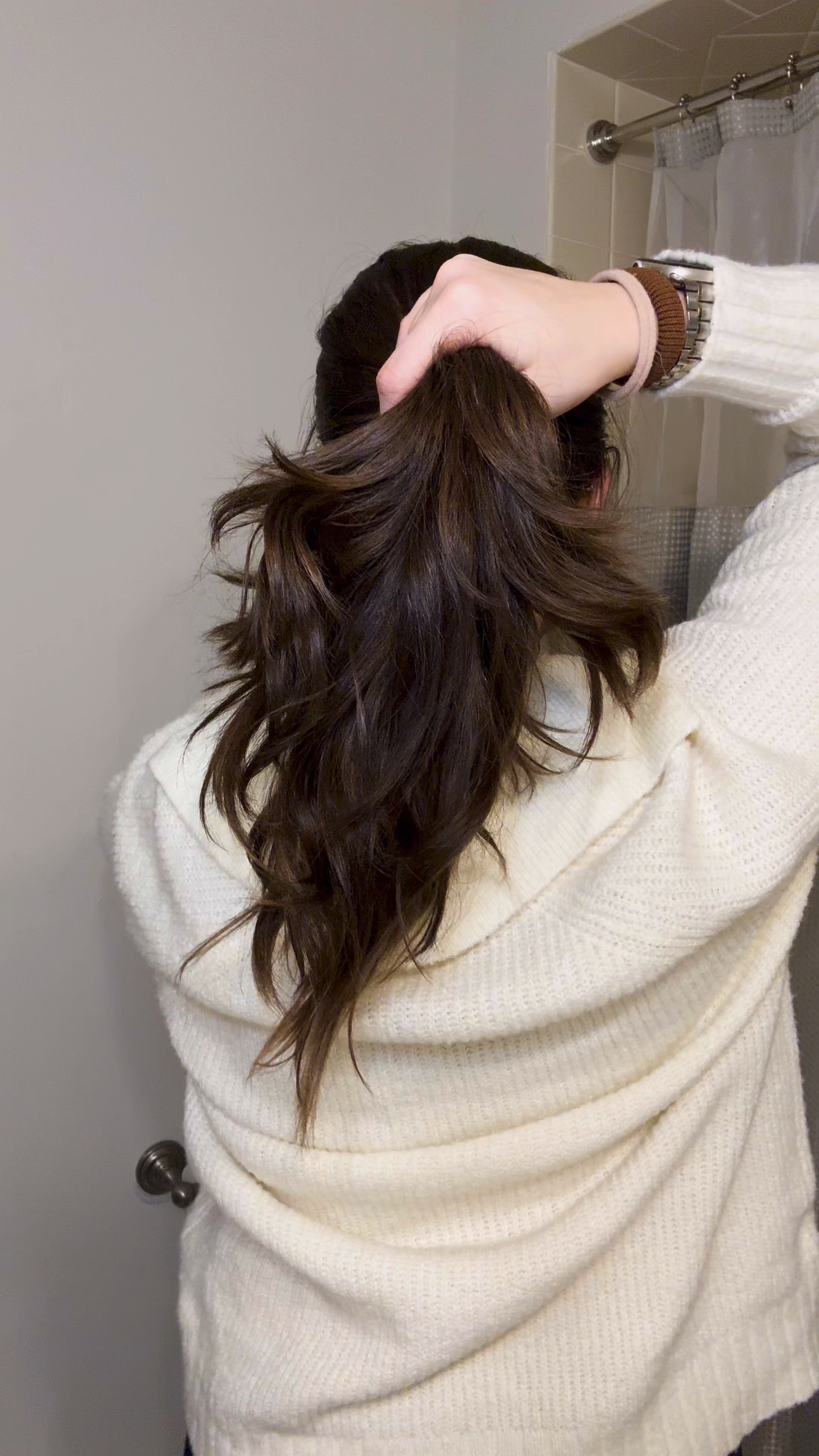 Super easy hairstyle! 

#LTKStyleTip #LTKBeauty