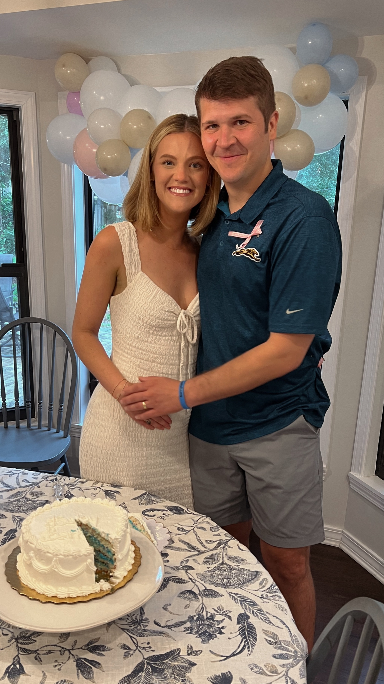 Gender reveal dress!

Pregnancy, maternity, free people, gender reveal, baby shower

#LTKbump #LTKsalealert #LTKSeasonal