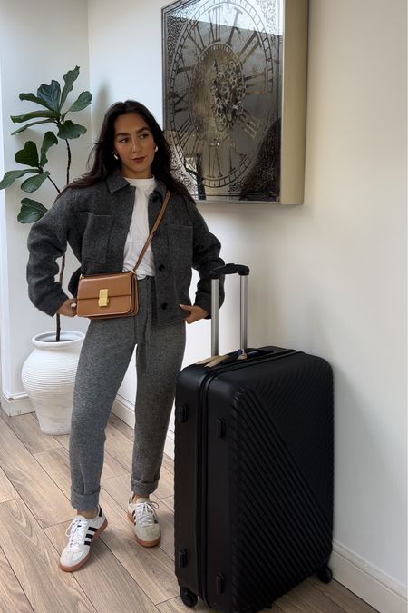 Airport look, airport outfit, autumn travel outfit, grey outfit, h&m, adidas spezial, brown bag

#LTKstyletip #LTKtravel #LTKSeasonal