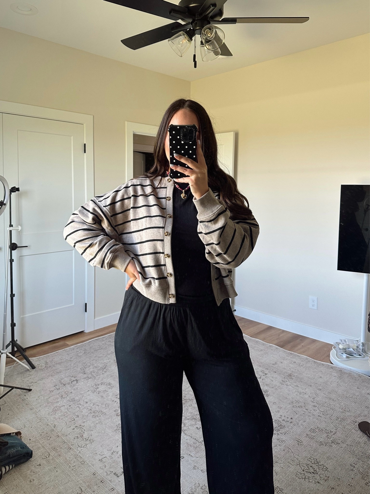 Abercrombie early fall finds 🤎 get extra 20% off (almost) everything when you shop through the app!

Cardigan - large
Top - large
Pants - large long



Abercrombie sale, Abercrombie fall outfits, Abercrombie new arrivals, Abercrombie style, Abercrombie haul, Tall girl fashion, size 14 summer to fall outfit, midsize fashion, midsize mom style, casual early fall outfit, fall transitional outfit inspiration, tall women clothing, everyday outfit ideas, mom outfit ideas for fall, early fall outfits 2026 women, midsize summer outfits, casual mom outfits, casual outfit ideas, cozy fall outfits,

#LTKSaleAlert #LTKTall #LTKMidsize