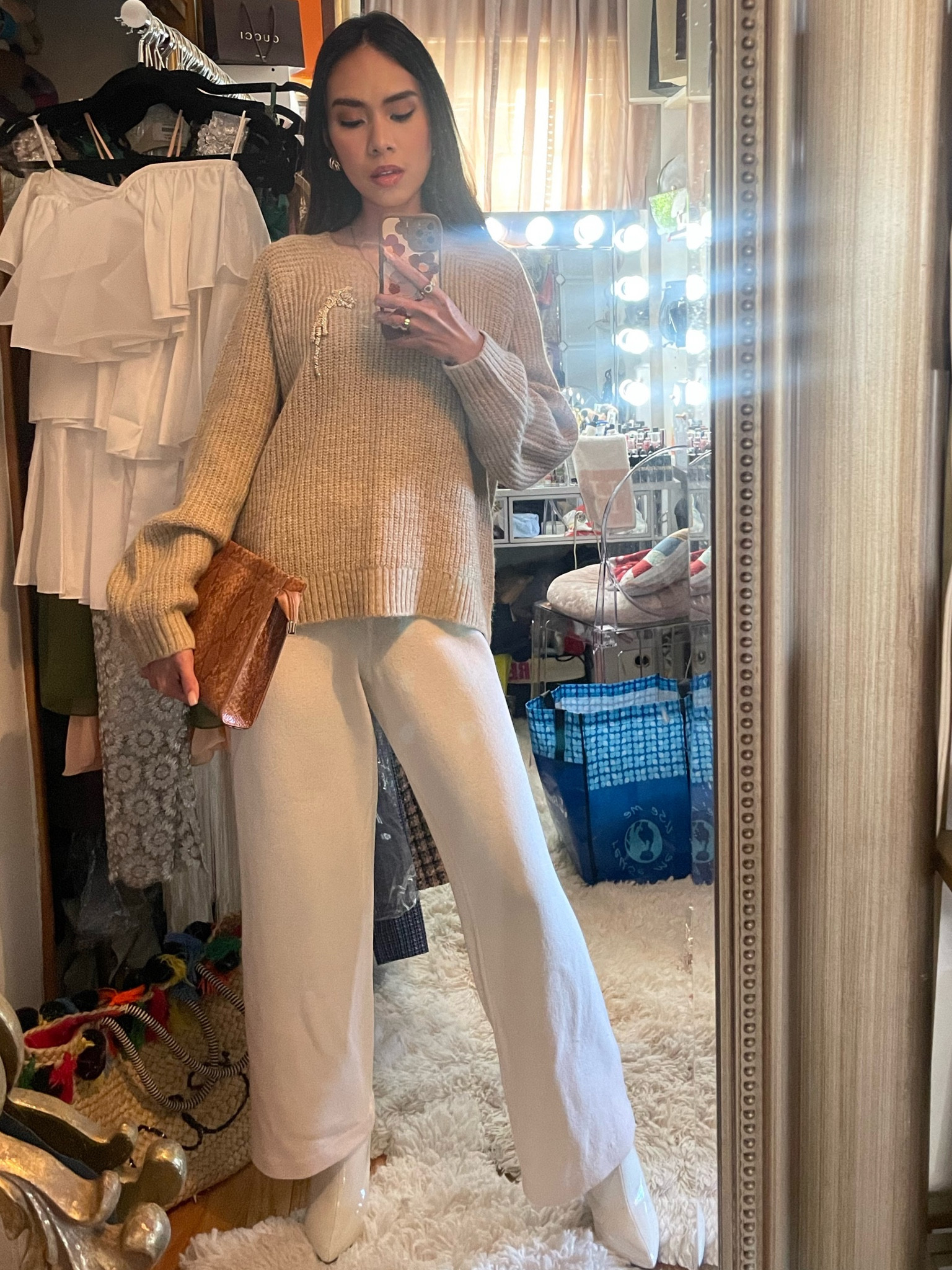 Monochromatic aesthetic outfit 🤎🤍 top from Topshop but can’t find it here.. so here are some look a like. Also linen knit pants are from St John

#LTKstyletip #LTKfit #LTKFind