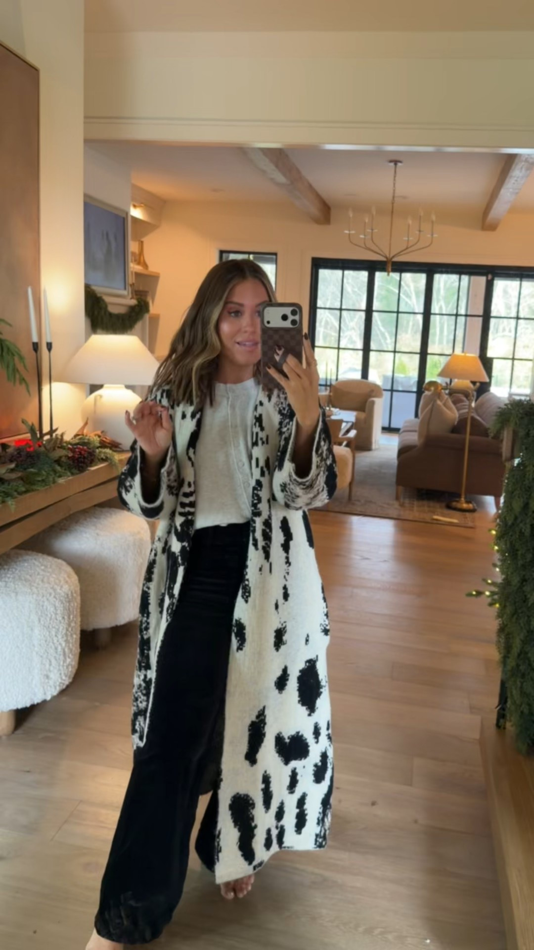 30% OFF at Anthropologie with my code ALEXA30 at checkout— now live through Sunday (11/23) for early access to their Black Friday sale! PLUS, when your spend $200, you’ll get a $50 gift card back on December 11th to spend on more gifting/shopping! Sooo good!! 🙌🏼  

Wearing an small in top + 26 in pants

#LTKSaleAlert #LTKootd #LTKHoliday