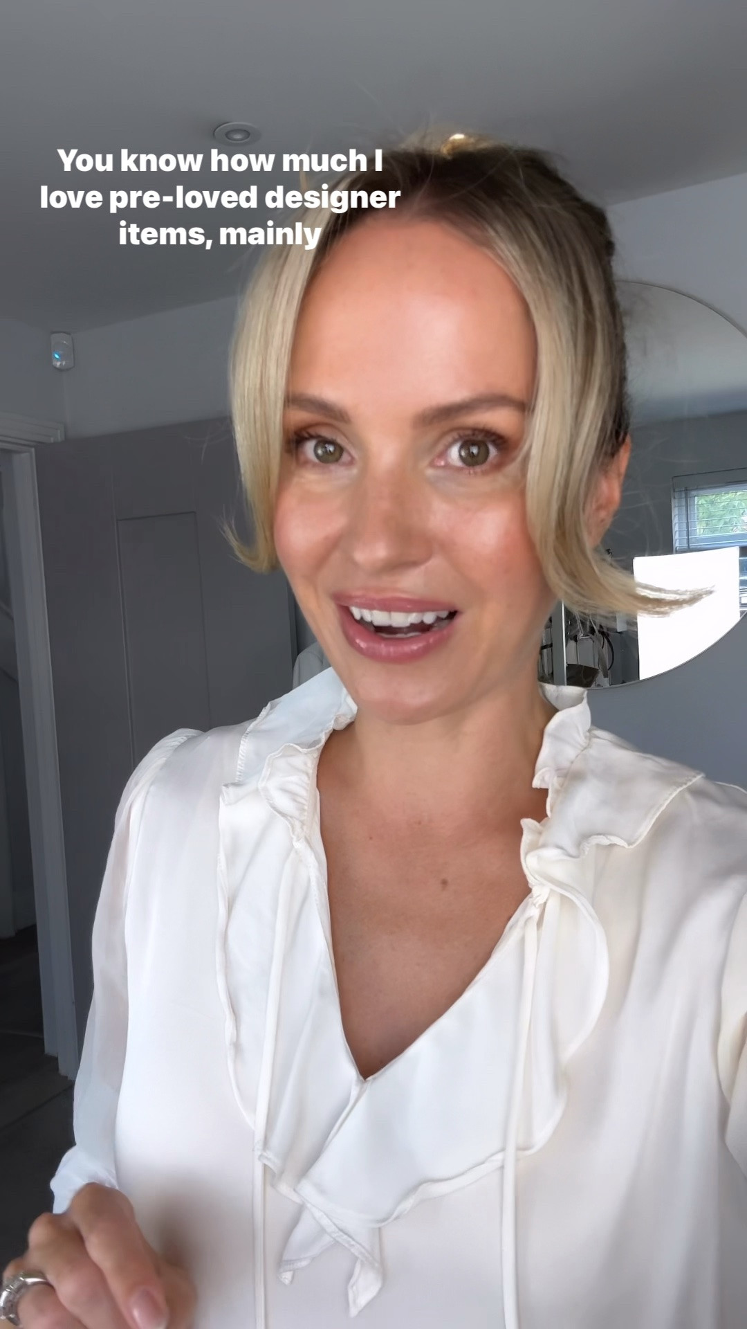 This is super fun - eBay UK is doing a live pre-loved designer shopping event today at 5pm called “The Endless Runway”. It’s hosted by Raven Smith and is a part of eBay’s live series for Fashion week.

Pre-loved is a great way of pulling an item, that otherwise would be out of reach into our budget. 

I’m a massive fan of pre-loved designer and I will be looking for my next One Item a Month! 

Are you joining us?
@ebayuk @ebayliveuk #ebayliveuk

#LTKFashionMonth #LTKuk #LTKstyletip