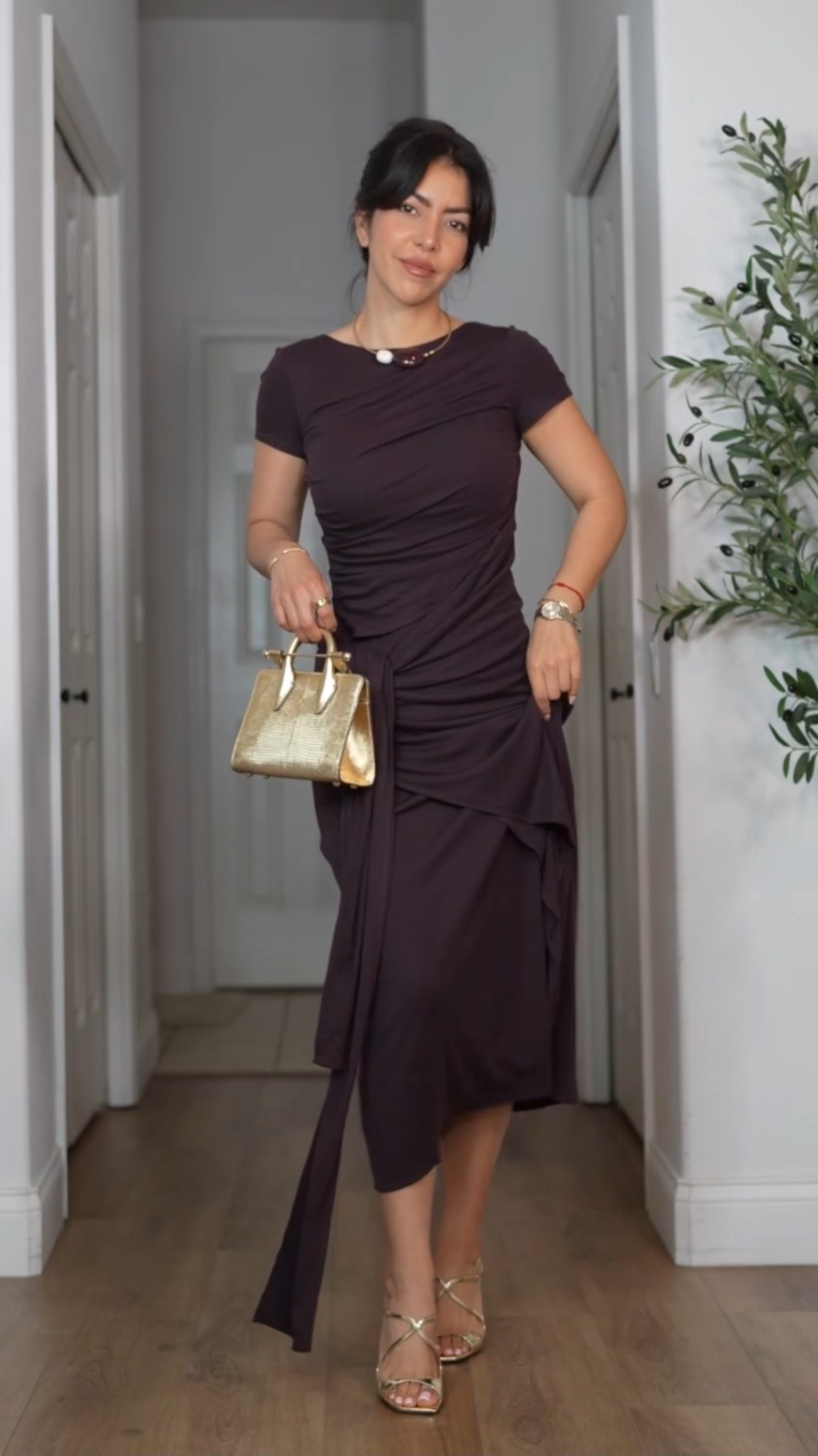 Short sleeve midi dress for Spring 🤍

Dress is from Fabrique. Use code: myJess for 10% off ✨

Spring outfits, Spring dresses, wedding guest dress spring, spring wedding guest outfit 

#LTKSeasonal #LTKootd #LTKgrwm