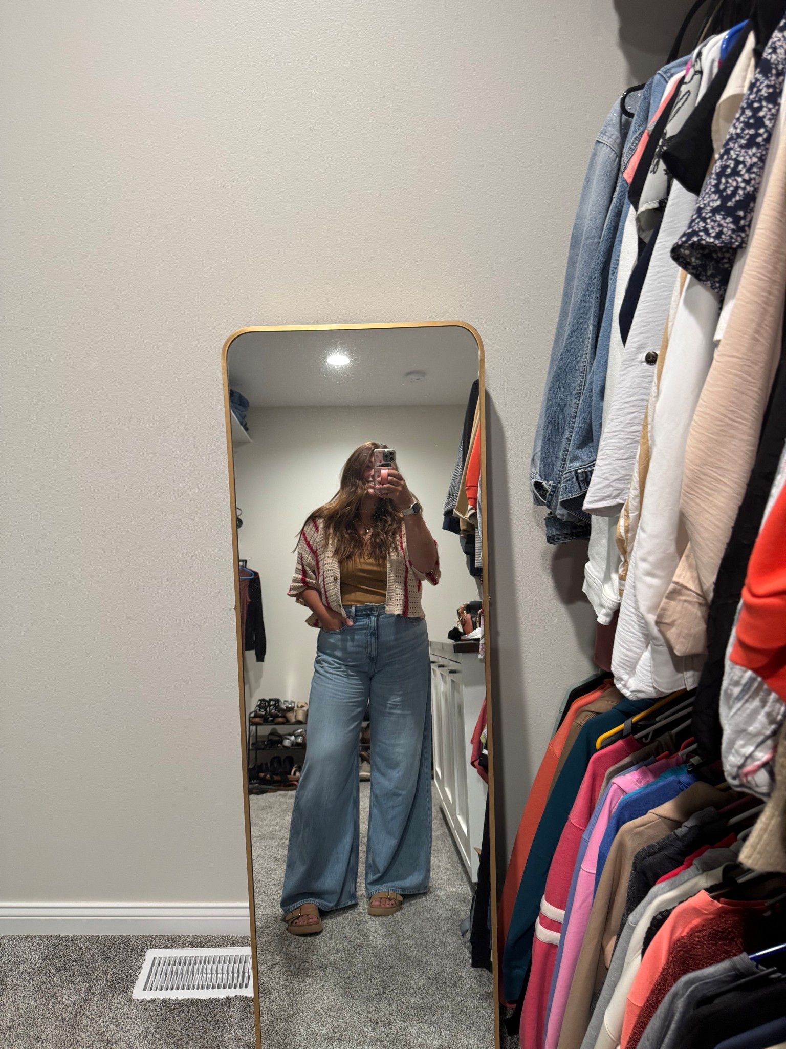 i’ve been loving these wide leg jeans from Target! 

wide leg jeans | Target finds | fall outfit inspo 

#LTKStyleTip #LTKFindsUnder50 #LTKSaleAlert