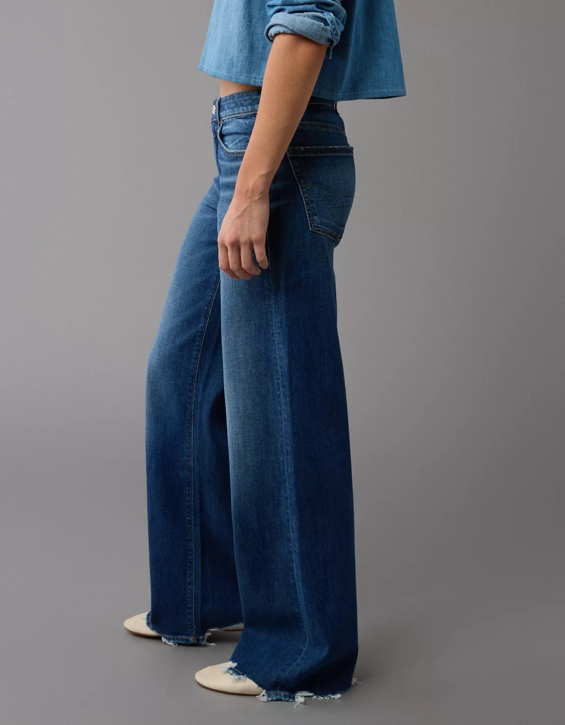AE Dreamy Drape Stretch Low-Rise Baggy Wide-Leg Jean | American Eagle Outfitters (US & CA)