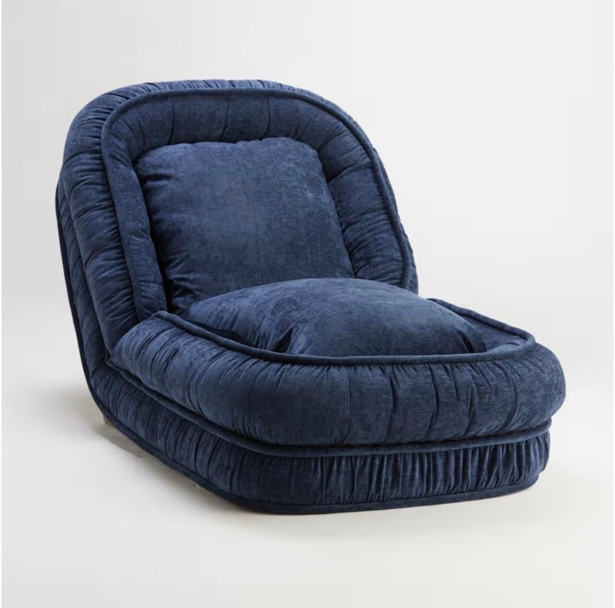 Machine washable floor beds your entire family will love! Great for sleepovers, family camp outs, visitors and more! 

#familytips #sleepovers #roomdecor #gameroom #movieroom #homeideas

#LTKKids #LTKTravel #LTKHome