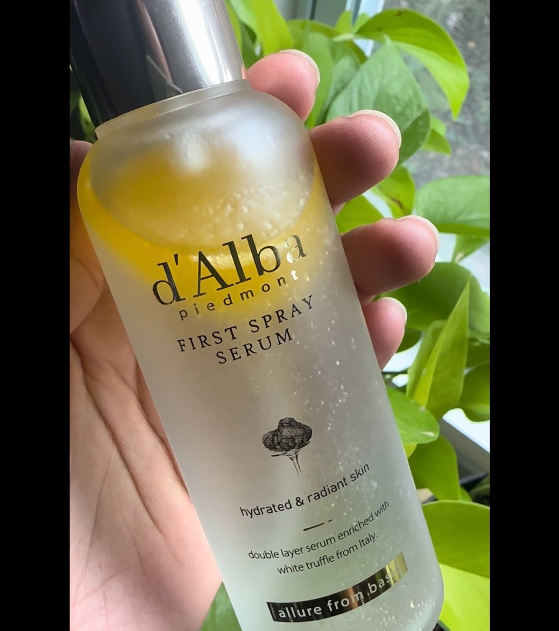 gifted by d’Alba
d’Alba Piedmont first Spray Serum with white truffle from Italy which helps skin renewal and brighten skin. This is hydrating, moisturizing and makes skin glowy and radiant.Shake well and spray mist to your face to get luxurious finish.
.
.
.
It’s available on Amazon and is #1 BestSeller
.
.
.
.
#skincareroutine #amazonbeautyfinds #skin #care #spraymist #serum #hydratedskin #moisturizer #whitetruffle #luxurious #radiant #glowyskin #shiny#ltkfind #ltkbeauty #ltkholiday #amazon #shop#glassyskin #holidaygift #ideas #deal #inspiration

#LTKBeauty #LTKHoliday #LTKGiftGuide
