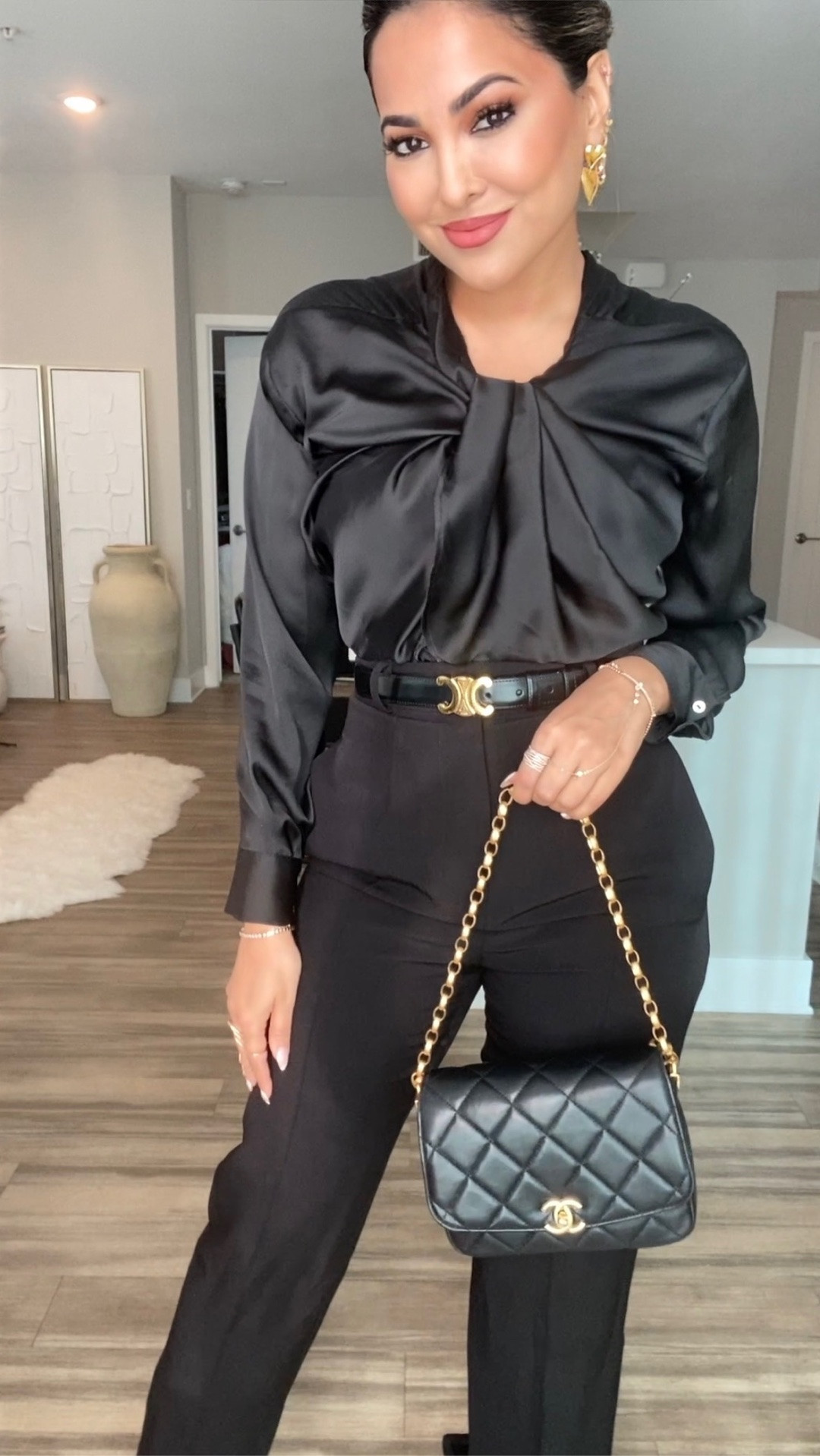 The only hack you need for button-up tops 👔 #fashionhacks #stylinghacks #styleinspo #LinaNoory #California

#LTKdayinmylife #LTKgrwm #LTKootd