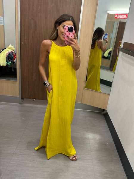 Target yellow maxi dress size Xs 

#LTKFindsUnder50 #LTKFindsUnder100