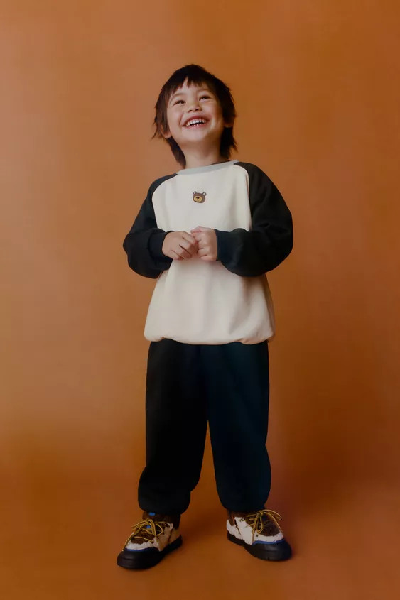 COLOUR BLOCK BEAR JOGGING SWEATSHIRT AND TROUSERS SET | Zara UK