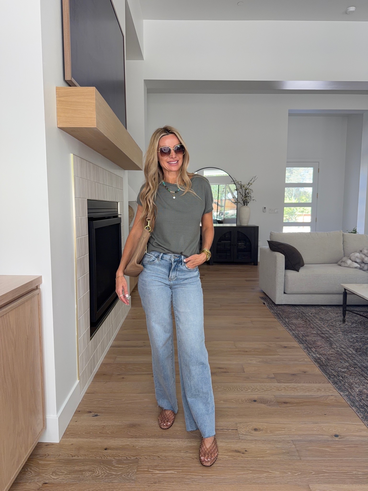 The Amazon capsule wardrobe that’s making getting dressed so much easier. 🤍
Comment AMAZON and I’ll send you details 

These are the pieces I keep reaching for because they all work together. Mix and match them, dress them up or down, and you’ll have outfits for errands, brunch, work, travel, and everything in between.

✔️ Closet staples you’ll wear on repeat
✔️ Easy neutral colors that pair with everything
✔️ Comfortable, flattering, and affordable
✔️ Endless outfit combinations without spending a fortune

If you’re trying to build a wardrobe that feels effortless, these are the Amazon finds I’d start with. They’re the kind of pieces you’ll still be reaching for next season.

Everything is linked in my Amazon storefront! Which outfit would you wear first? 🤍

#amazonfashion #amazonfinds #capsulewardrobe #neutralstyle #amazonstyle