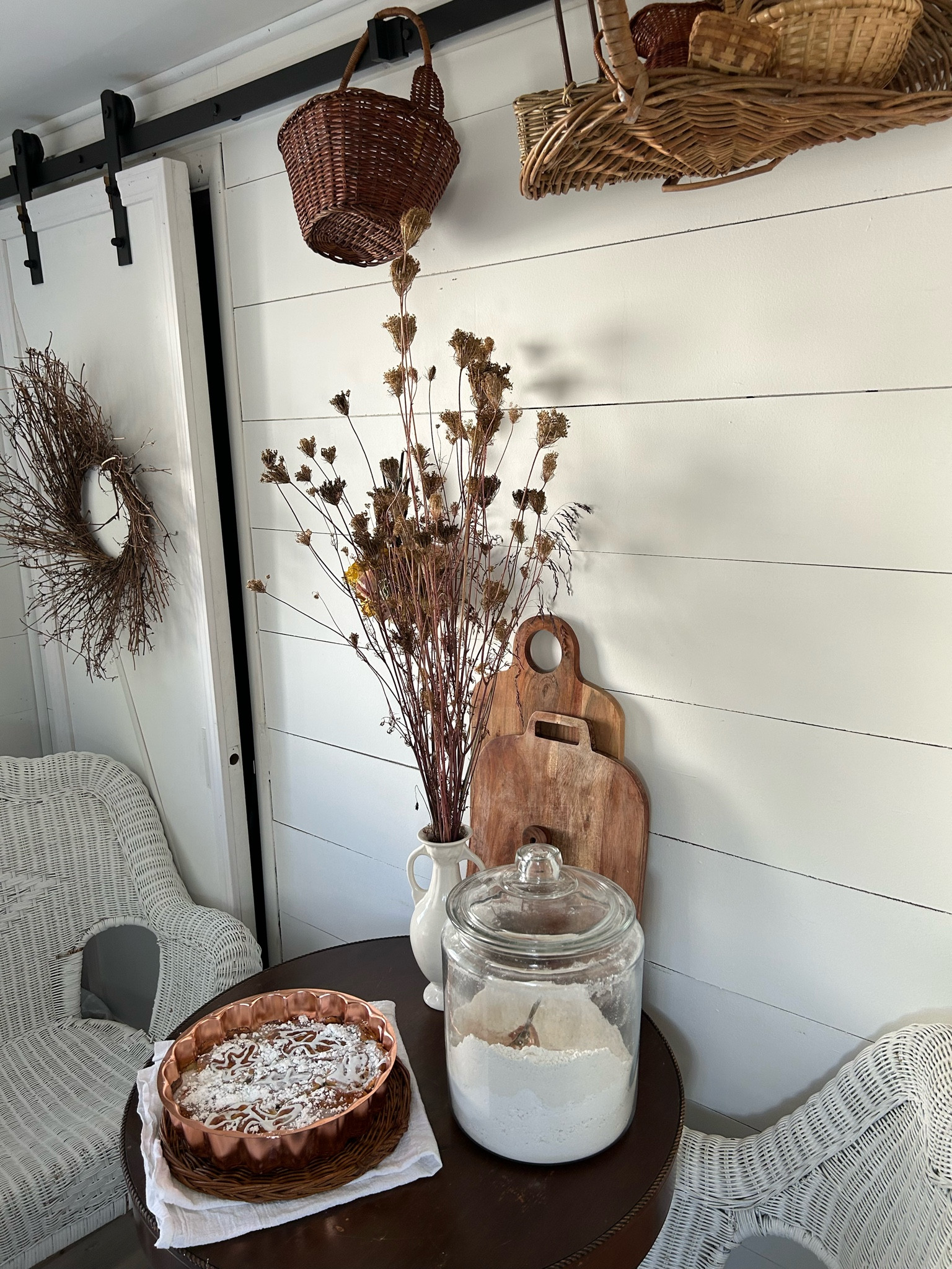 Dine in eating space! I’ve linked some beautiful and functional items  

#LTKfindsunder100 #LTKhome #LTKSeasonal