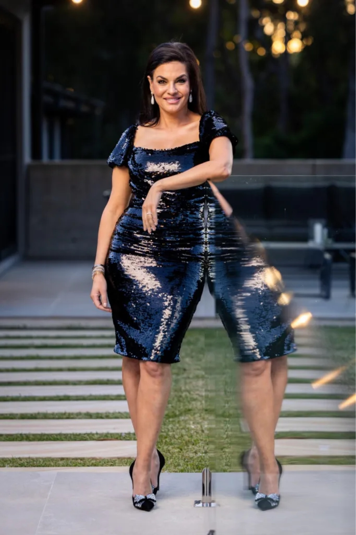 Love a bit of sparkle ✨ Shop similar sequined dresses for the perfect party look 🖤 