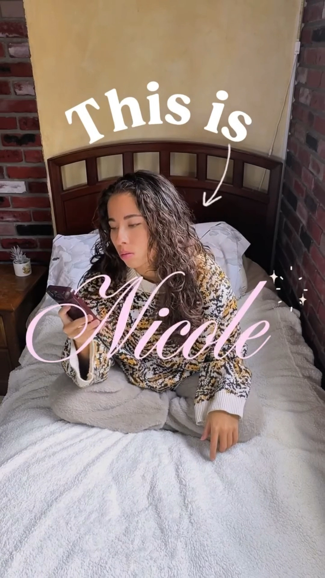 welcome to the Reinventing Her series! ✨ Using this to show my becoming journey and have fun doing it! 

Inspired by the early 2000s romcom trailers and the other creators doing this trend!! Took me days to edit but worth it 🤭🤍

#narrator #dailyvlog #imjustagirl #pintrestgirl #romcom #reinventyourself #dreamlife