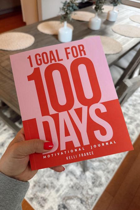 If you have a hard time focusing and/or making progress on goals… this guided goal journal and goal tracker was designed to help! Linking here because o shared on stories a few days ago and was asked to! 😘

Busy mom life, mom goals, mompreneur, working mom, stay at home mom

#LTKFamily #LTKFindsUnder50