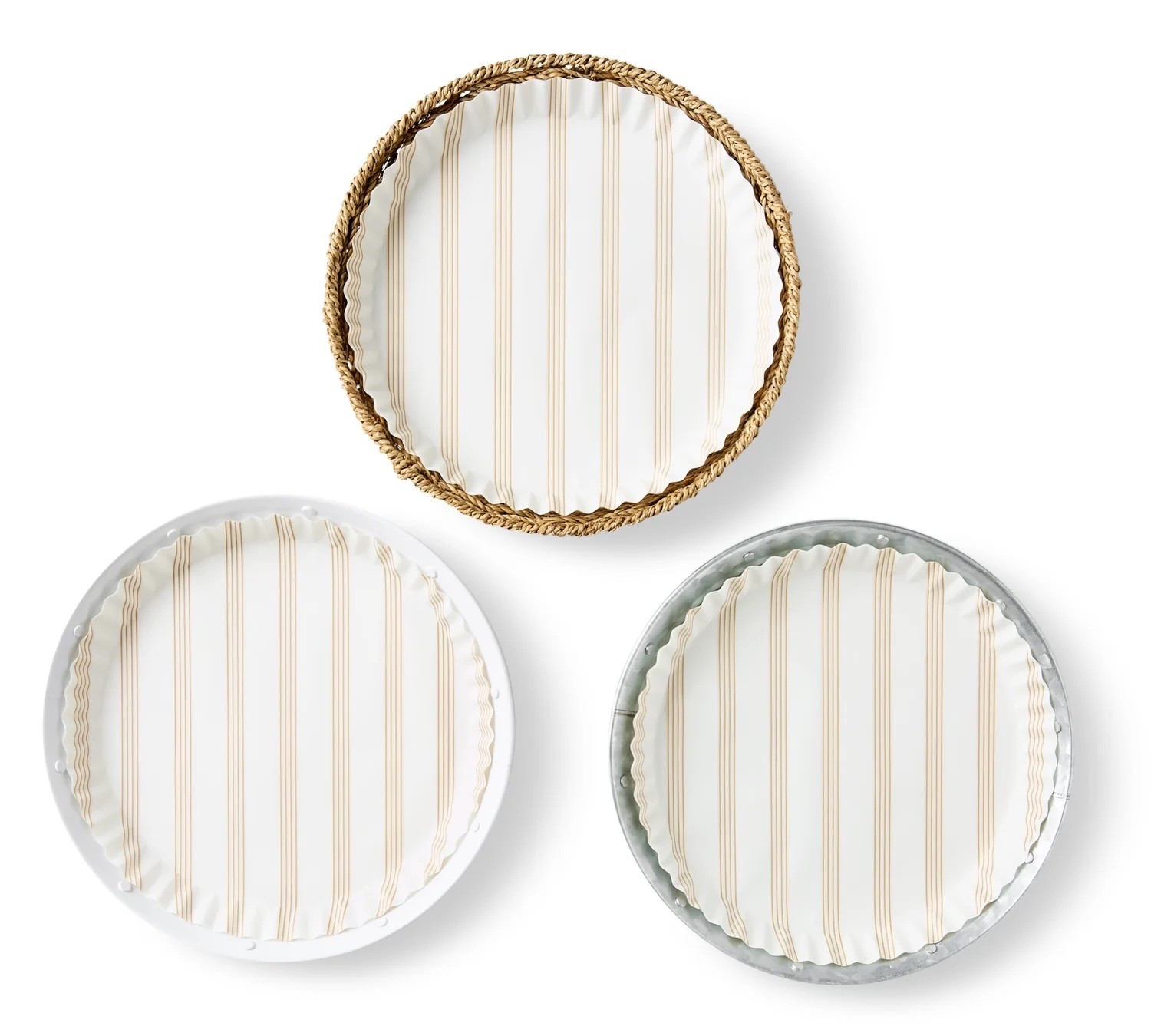 @plateandpattern #ad just ordered this woven plate and the striped liner plate too!!!