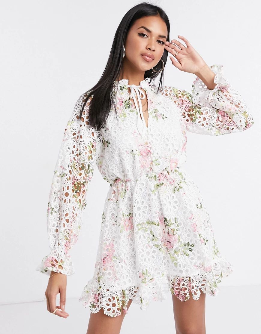 Missguided lace plunge midi dress in floral print-Multi | ASOS (Global)