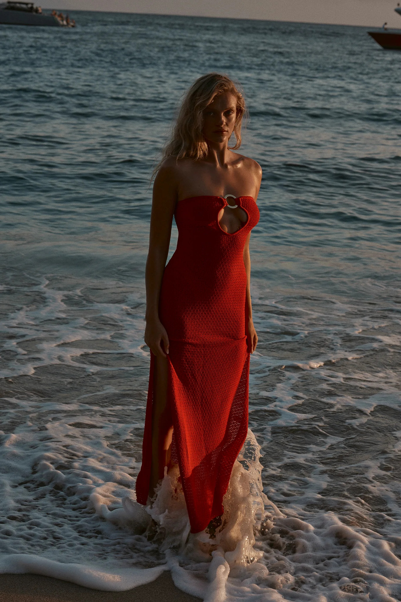 If “main character on vacation” was a wardrobe ❤️‍🔥 Chili Pepper Crinkle by Monday Swimwear is giving bold, confident, and effortlessly luxe. Think sculpted bikini tops, flattering bottoms, sleek one-pieces + resort dresses you’ll wear from beach to bar 🌊✨

#VacationAesthetic #SwimwearStyle #MondaySwimwear #HotGirlSummer #BeachToBar #ResortLooks #BikiniTrend #OnePieceLove #ChiliPepperCrinkle #SummerFits #TravelLooks #PoolsideAesthetic #LTKSwim #LTKTravel #LTKStyle #VacationGlow #TrendingNow 

 #LTKSeasonal #LTKSaleAlert #LTKSwim