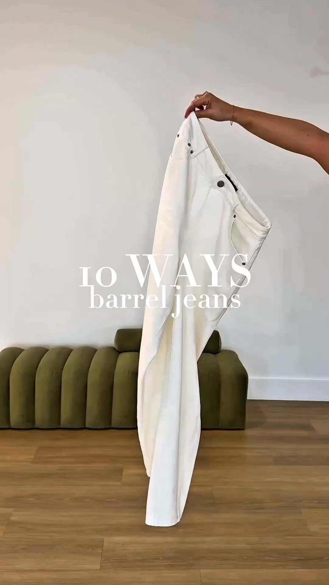 Styling Barrel jeans 10 ways. 

Apostl Suede Bomber DC: CSVP10
Francesca DC: RACHG15%

#LTKaustralia #LTKjeans #LTKstyletip
