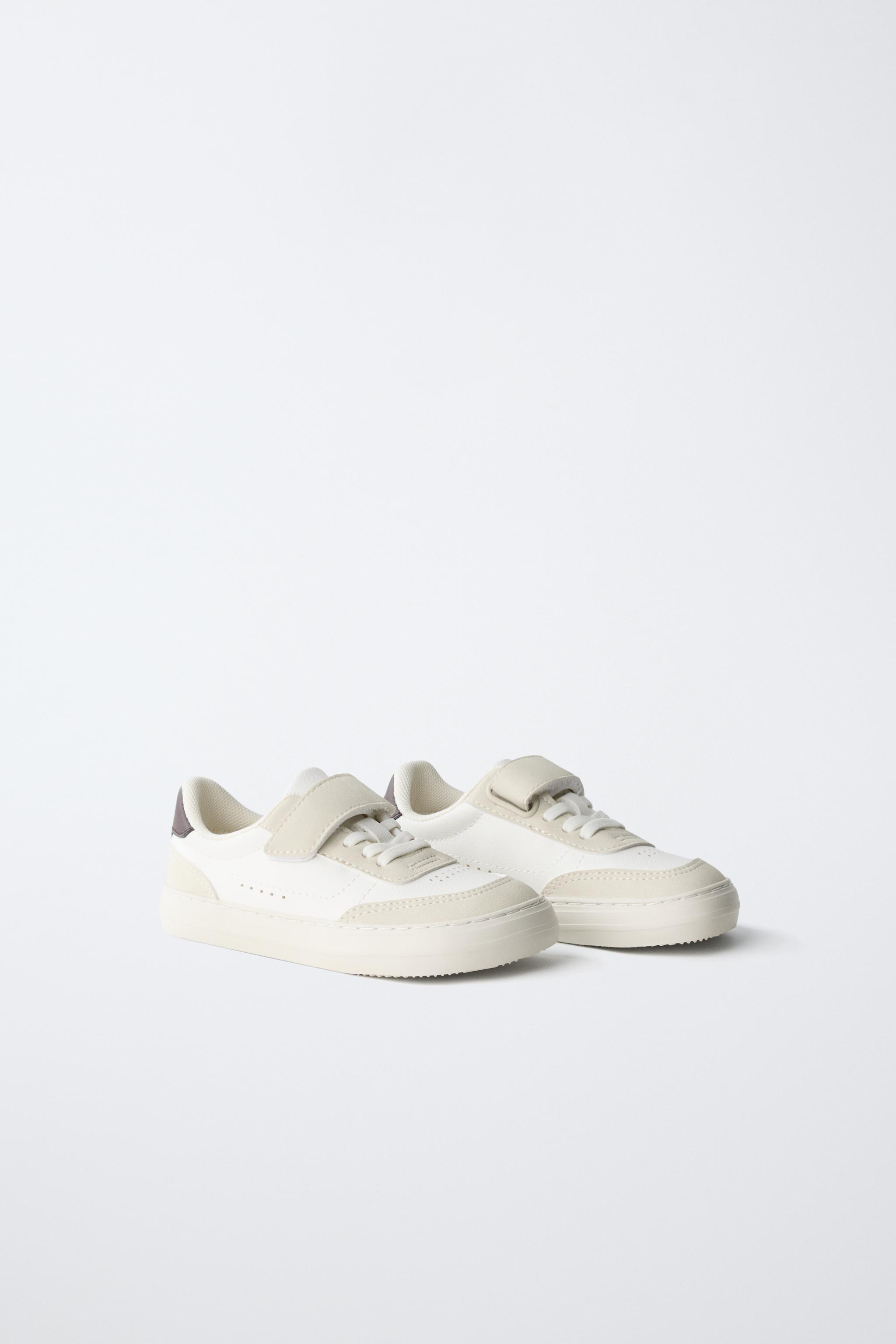 CONTRAST BAREFOOT SNEAKERS | Zara US
