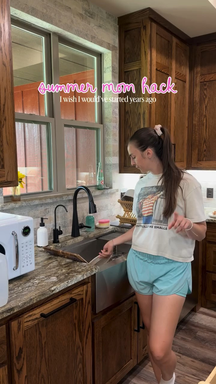 A mom hack all the mom’s should know about👏🏼☀️💓 Less dishes. Less time at the sink. More time to play!

#LTKmomlife #LTKfoodie #LTKKids