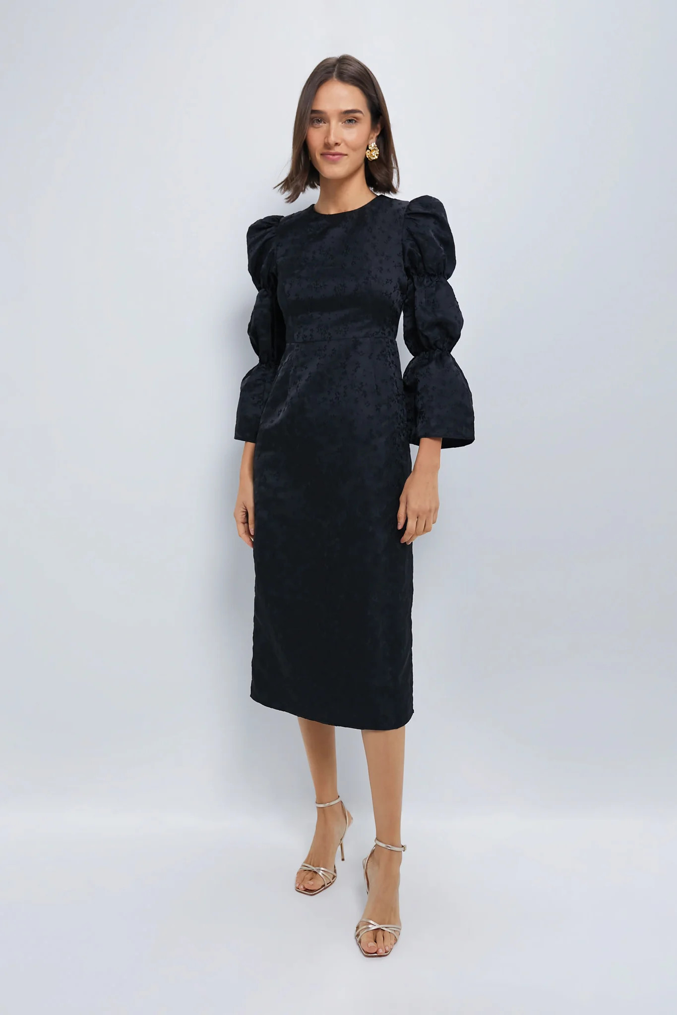 Black Jacquard Puff Sleeve Midi Darcy Dress | Tuckernuck (US)