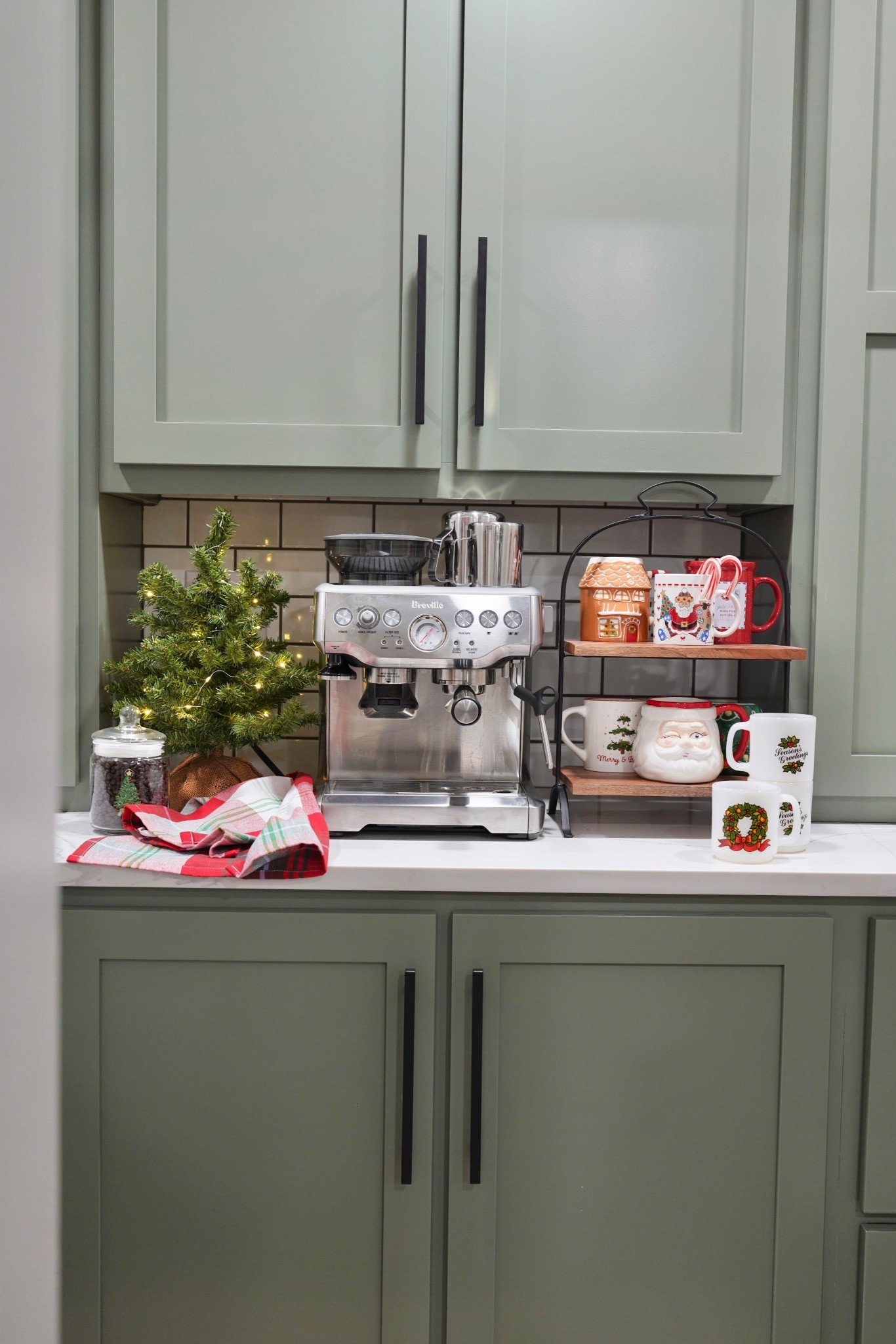 Breville espresso machine is on sale for Black Friday! Amazon Black Friday. Sale. Espresso machine. Christmas coffee bar. 

#LTKHome #LTKCyberWeek #LTKSaleAlert