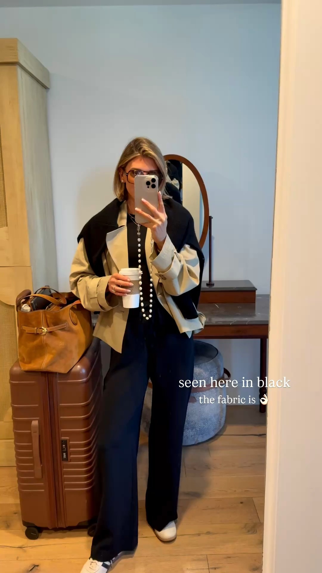 Travel airport outfit - I'm 5'7 wearing the regular length and they fit tts 