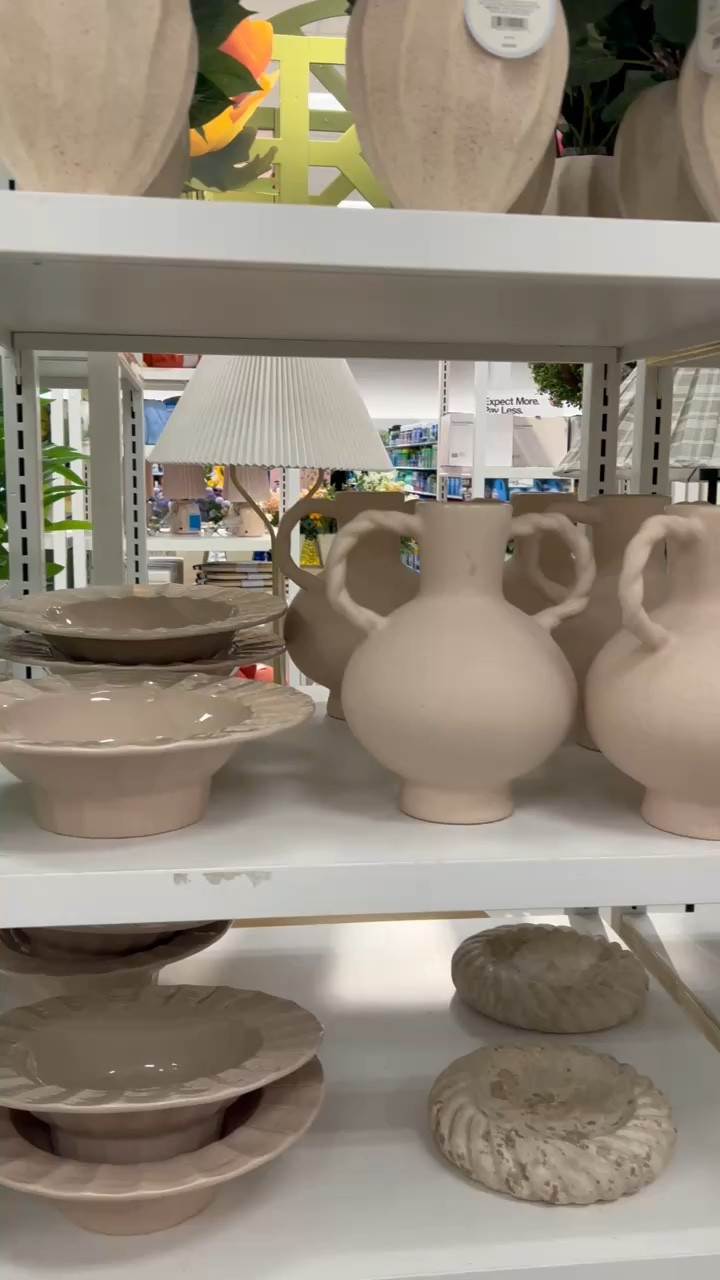 Home Decor 

#targethome #target #targetfinds #floral #vase #decor #homedecor #bedroom #livingroom #coffeetable #spring #springdecor 

#LTKHome #LTKSeasonal #LTKGiftGuide