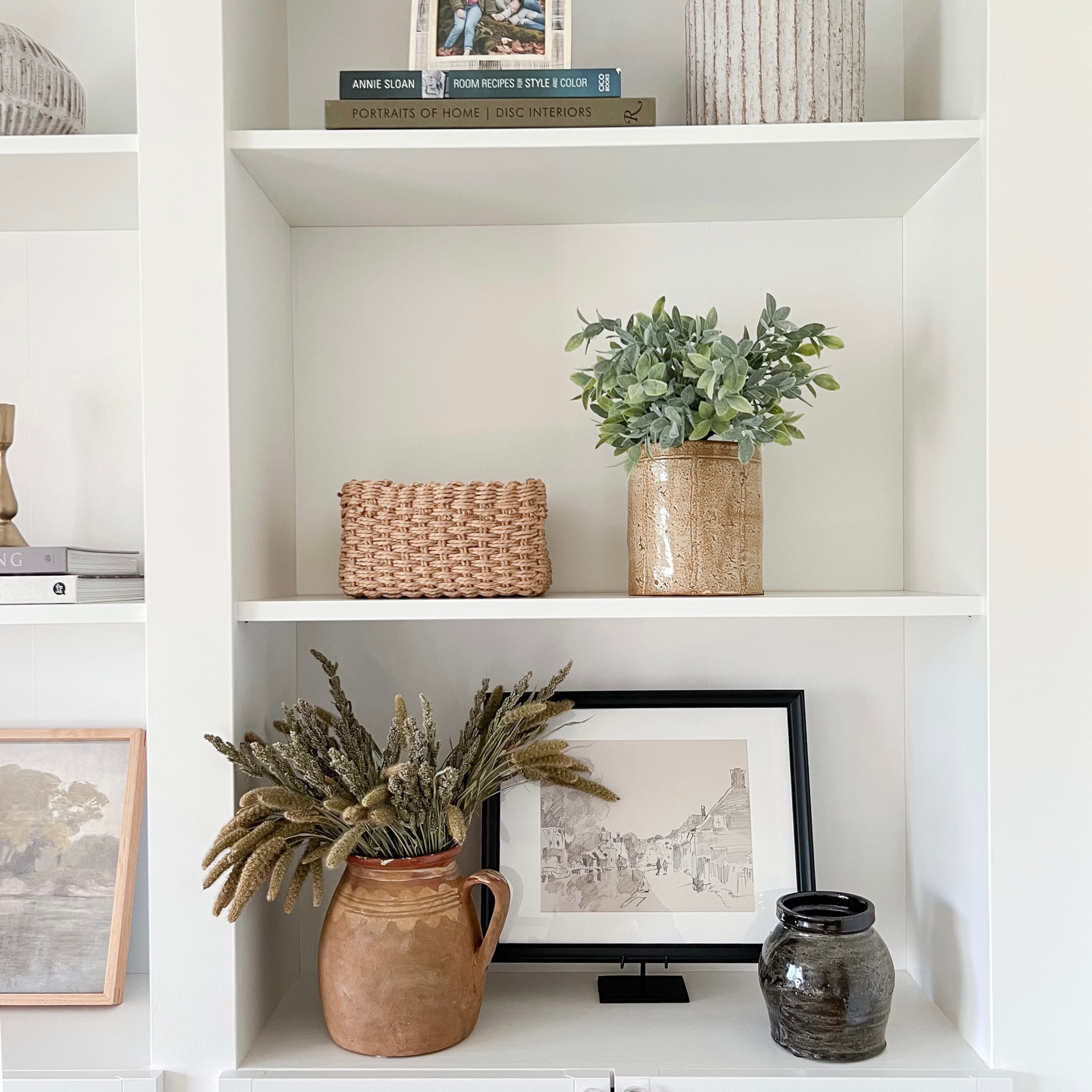 Shelf decor perfect for fall!

Fall decor 
Rustic vase
McGee and Co
Living room decor 
Coffee table decor 
Home decor 

#LTKhome #LTKSeasonal #LTKstyletip